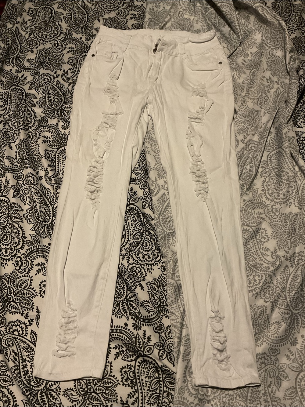 Women’s White high waist ripped skinny jeans Size 9 good condition